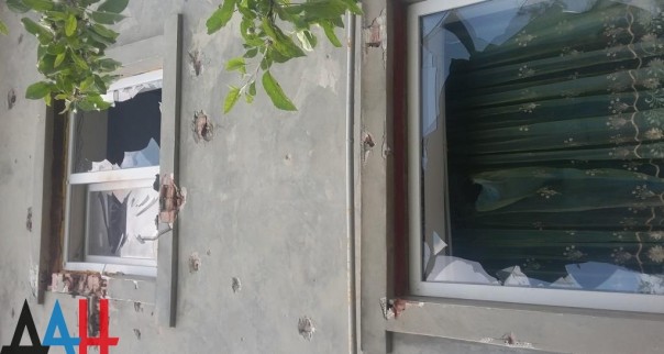 Куйбышевский район г. Донецк. Последствия обстрела укрофашистами (28-05-2016)