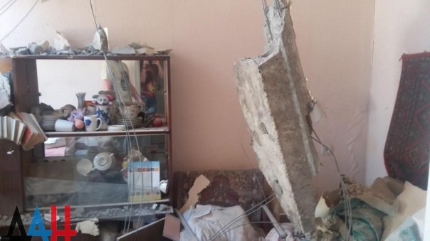 Куйбышевский район г. Донецк. Последствия обстрела укрофашистами (28-05-2016)