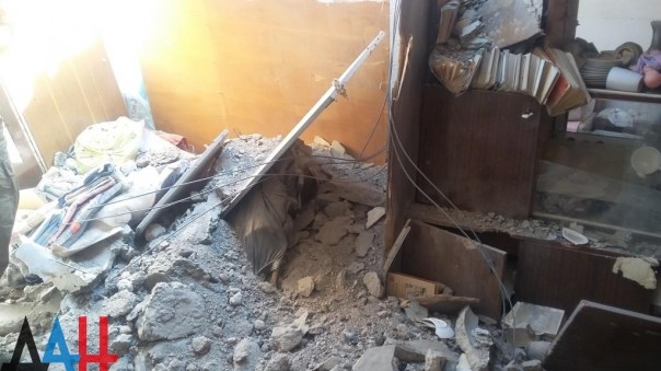 Куйбышевский район г. Донецк. Последствия обстрела укрофашистами (28-05-2016)