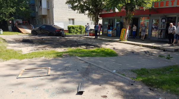 Видео ДТП с участием сына экс-министра спорта РФ на BMW X6 Видео ДТП с участием сына экс-министра спорта РФ на BMW X6