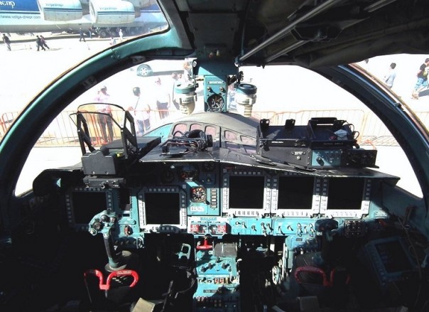 «Защитник» Российского неба: новейший Су-34 «Защитник» Российского неба: новейший Су-34