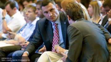 Кличко опозорился, пытаясь выговорить слово «тоталитаризм»