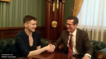 Савченко обсудила обмен пленных в Донбассе с помощником генсека ООН