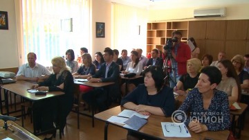 Госслужащие ДНР повышают свою квалификацию.