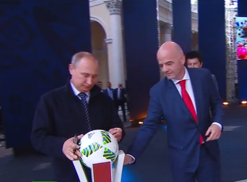 Владимир Путин запустил программу волонтерского движения ЧМ-2018