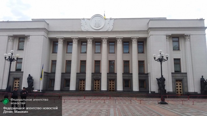 Закон о разрыве договоров с Россией зарегистрирован в Раде Закон о разрыве договоров с Россией зарегистрирован в Раде