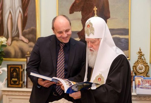 Рада настаивает на отделении Украинской церкви от Московского Патриархата