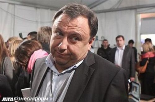 Парубий как таран в ворота Фанара Парубий как таран в ворота Фанара