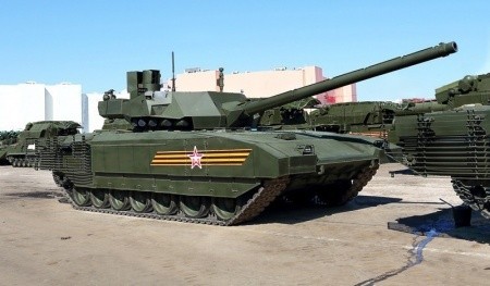 На выставке «Иннопром» рассказали, почему «Армата» не сражается в Сирии На выставке «Иннопром» рассказали, почему «Армата» не сражается в Сирии