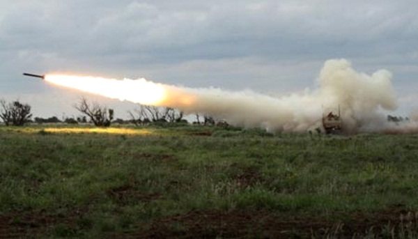 HIMARS против «Искандера»: какова цель переброски нового вооружения США к границе России HIMARS против «Искандера»: какова цель переброски нового вооружения США к границе России