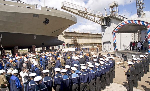 В Балтийск пришел российский "Мистраль"