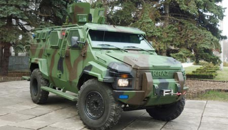 Полный провал: как украинские броневики опозорились в Париже Полный провал: как украинские броневики опозорились в Париже