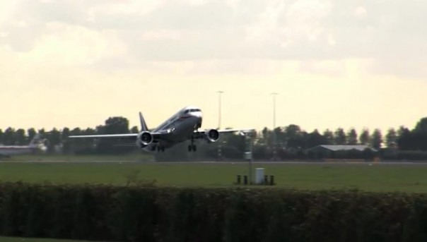 Авиация. Взлет в мирное небо. Документальный фильм