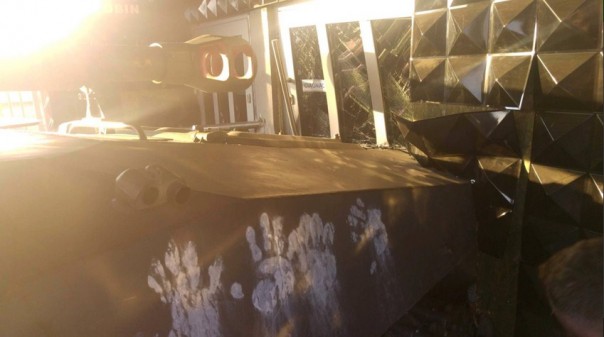 В Польше САУ "Гвоздика" въехала в дискотеку