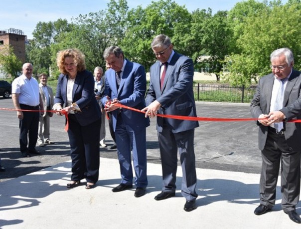 Медицинский промпарк, замещающий импортные протезы, открылся в Новосибирске Медицинский промпарк, замещающий импортные протезы, открылся в Новосибирске