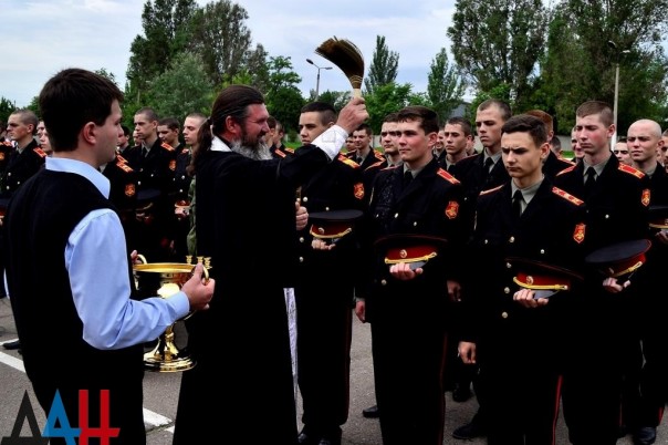 В военном лицее ДНР прошел первый выпуск курсантов, начавших учебу после создания Республики