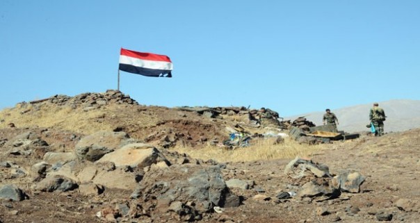 Армия Сирии наступает под Дамаском, ВВС уничтожили лагерь террористов в Дейр-эз-Зор | Подборка видео с Ближневосточного фронта 18+