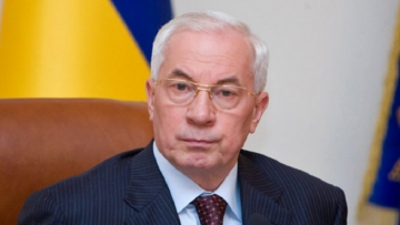 Азаров: регионы Украины будут воевать с Порошенко за власть