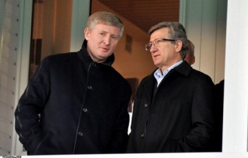 Захарченко запретил въезд в ДНР Ахметову и Таруте