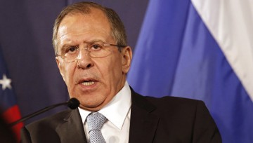 Лавров повредил правую руку на футболе