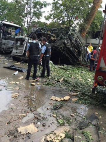В Стамбуле у автобусной остановки прогремел взрыв, есть погибшие