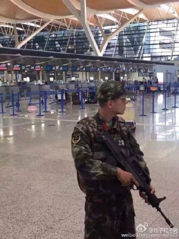 В аэропорту Шанхая прогремел взрыв