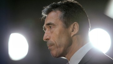 Экс-генсек НАТО напомнил Порошенко о важности выполнения условий "Минска-2"