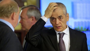 Онищенко назвал руководство олимпийского движения "клоунами"