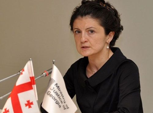 Неудобный "борец с Россией" Неудобный "борец с Россией"