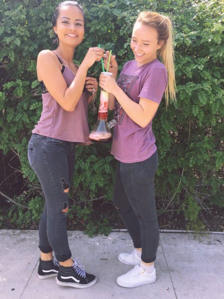 Кто во что горазд: в США люди набирали любимый напиток в унитаз, лишь бы унести домой Кто во что горазд: в США люди набирали любимый напиток в унитаз, лишь бы унести домой