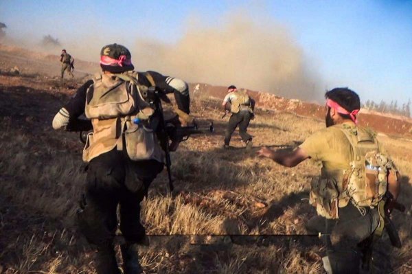 Бойня в котле «Тигры» замкнули кольцо окружения Алеппо, кровавый провал наступления ИГ в Хаме | Подборка видео с Ближневосточного фронта