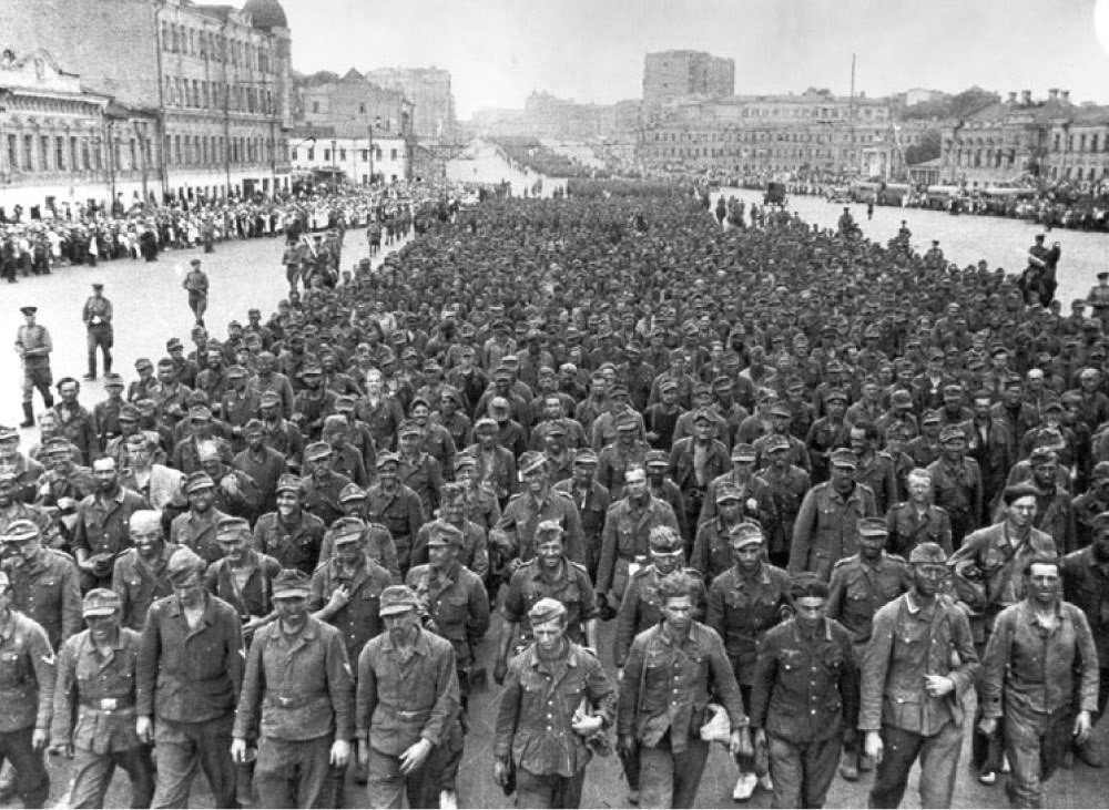 Миф о подавляющем превосходстве СССР в людских резервах Миф о подавляющем превосходстве СССР в людских резервах