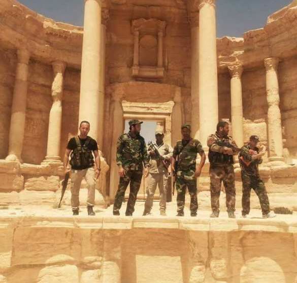 Сирийский спецназ и новая тактика борьбы с ИГИЛ у Пальмиры: уничтожены 47 боевиков, САУ и пикапы, взяты 3 опорных пункта