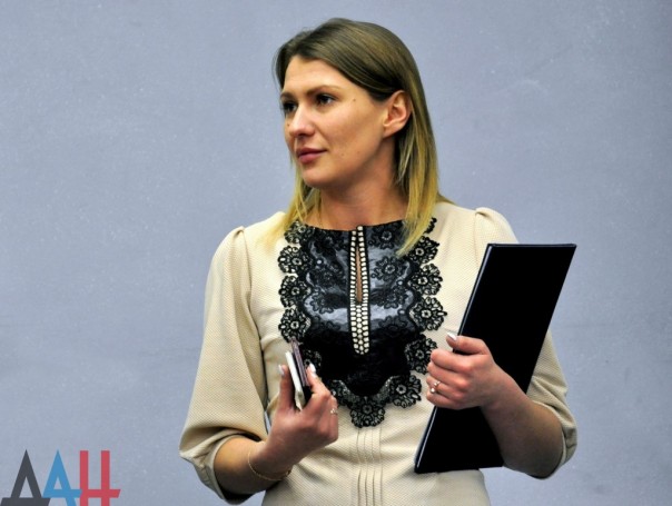 Сводка от МО ДНР 1 июля 2016 года. Укрофашисты за неделю почти 4 тыс раз обстреляли прифронтовые территории ДНР Сводка от МО ДНР 1 июля 2016 года. Укрофашисты за неделю почти 4 тыс раз обстреляли прифронтовые территории ДНР