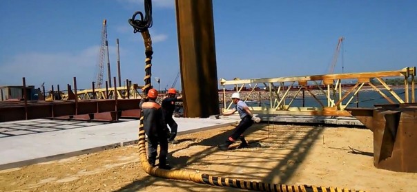 Киностудия "МосТфильм" представляет: Крымский мост. Ход работ (Видео с квадрокоптера)