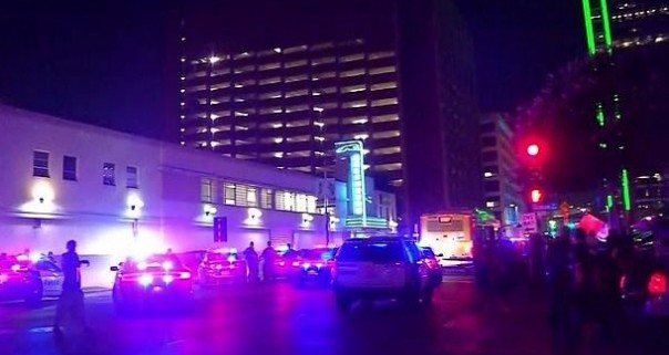 Стрельба на демонстрации в Далласе: снайперы убили пятерых полицейских