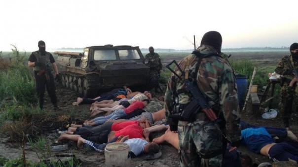 Украинские копатели янтаря сбили 2 беспилотника и атаковали Нацгвардию с помощью бронетехники