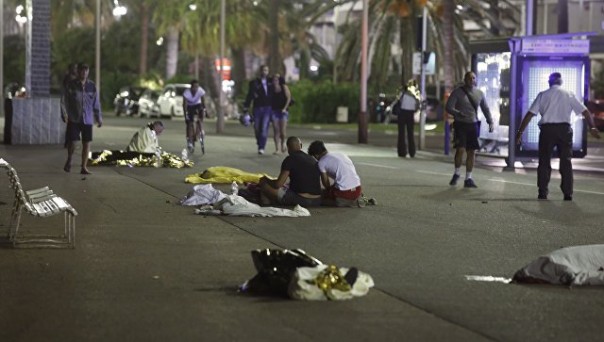 В Ницце совершен теракт, погибли не менее 80 человек 18+