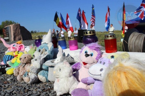 Пресс-подход Александра Захарченко. Митинг памяти жертв трагедии крушения Боинга 777 15.07.2016