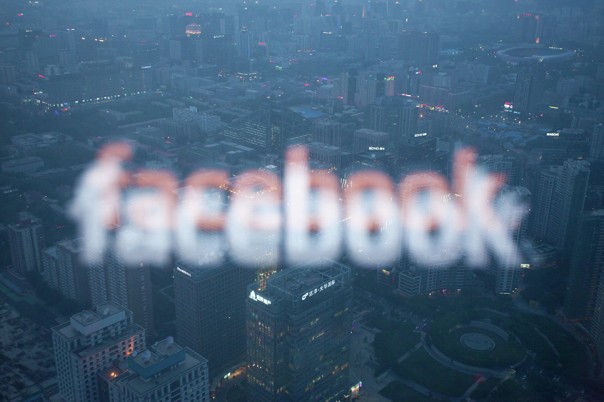 Двойная жизнь учителей: зачем родители следят за их социальными сетями Двойная жизнь учителей: зачем родители следят за их социальными сетями