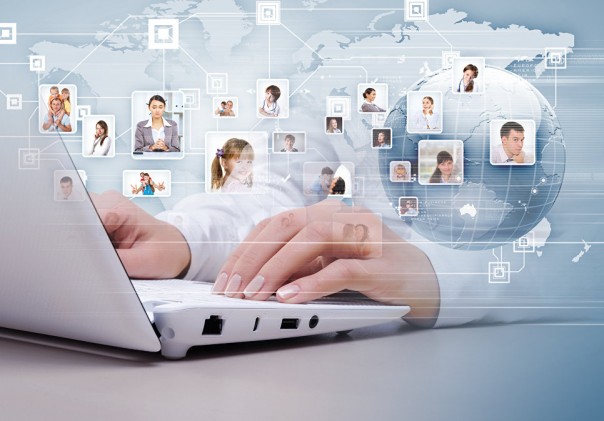 Двойная жизнь учителей: зачем родители следят за их социальными сетями Двойная жизнь учителей: зачем родители следят за их социальными сетями