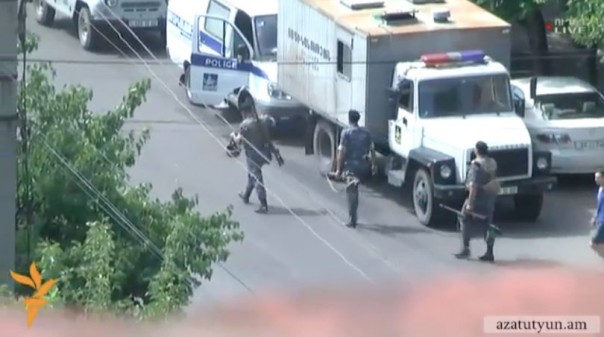 "Переворот" в Ереване "Переворот" в Ереване