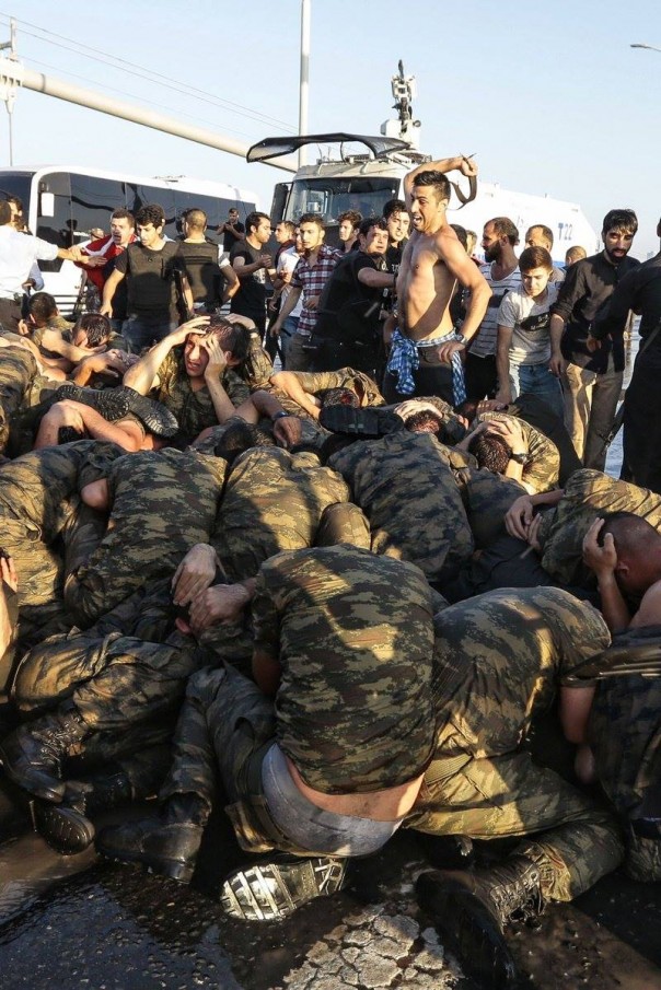 Турецкие солдаты не знали, что стали участниками переворота