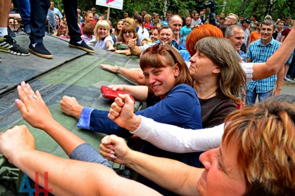 Сводка от МО ДНР 20 июля 2016 года. Киев стремится возобновить войну: ВСУ 709 раз обстреляли ДНР за сутки