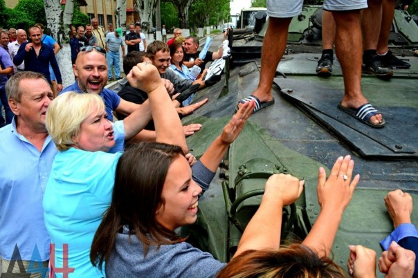Сводка от МО ДНР 20 июля 2016 года. Киев стремится возобновить войну: ВСУ 709 раз обстреляли ДНР за сутки