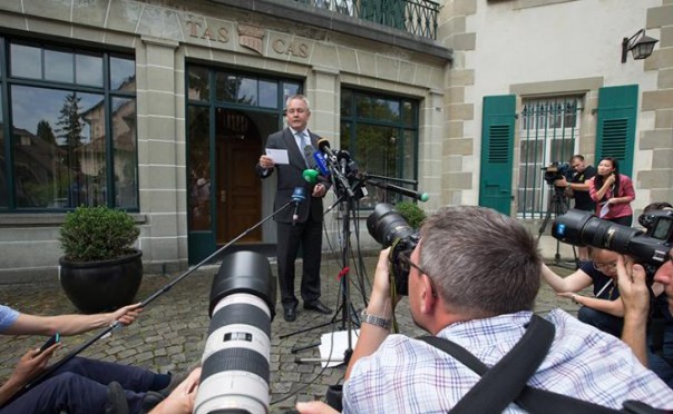 Российский спорт «топят за Крым»