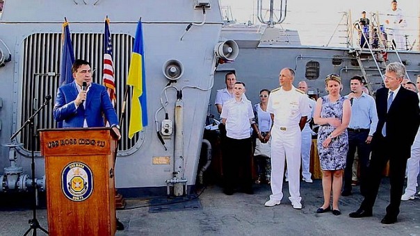 ВМС США отрабатывают подавление пророссийского восстания под Одессой ВМС США отрабатывают подавление пророссийского восстания под Одессой