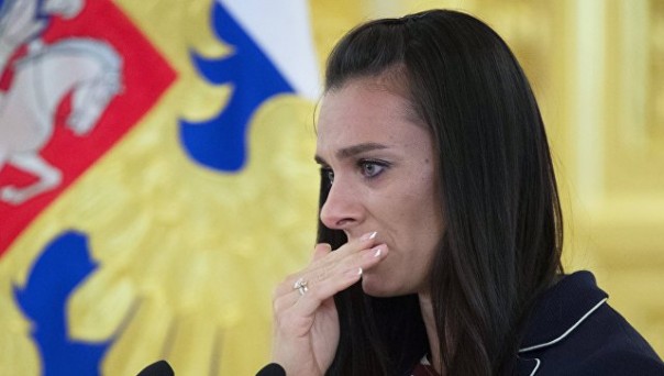 Исинбаева заплакала на встрече с Владимиром Путиным