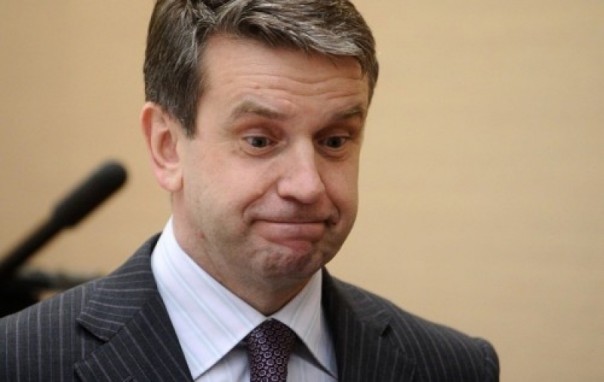 С Порошенко никто больше играть в поддавки не будет – Сеть обсуждает отставку Зурабова