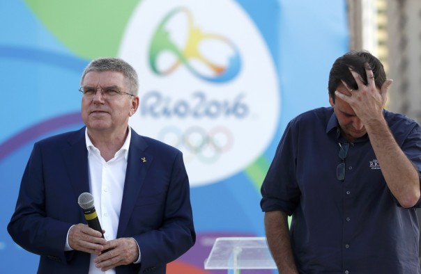 Олимпийские будни: в бухте Рио-де-Жанейро плавают человеческие трупы | В Рио-де-Жанейро едва не сгорела австралийская часть олимпийской деревни